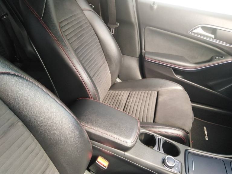 2016 Mercedes-Benz GLA GLA 220d 4Matic AMG Line 5dr Auto ESTATE DIESEL Automatic