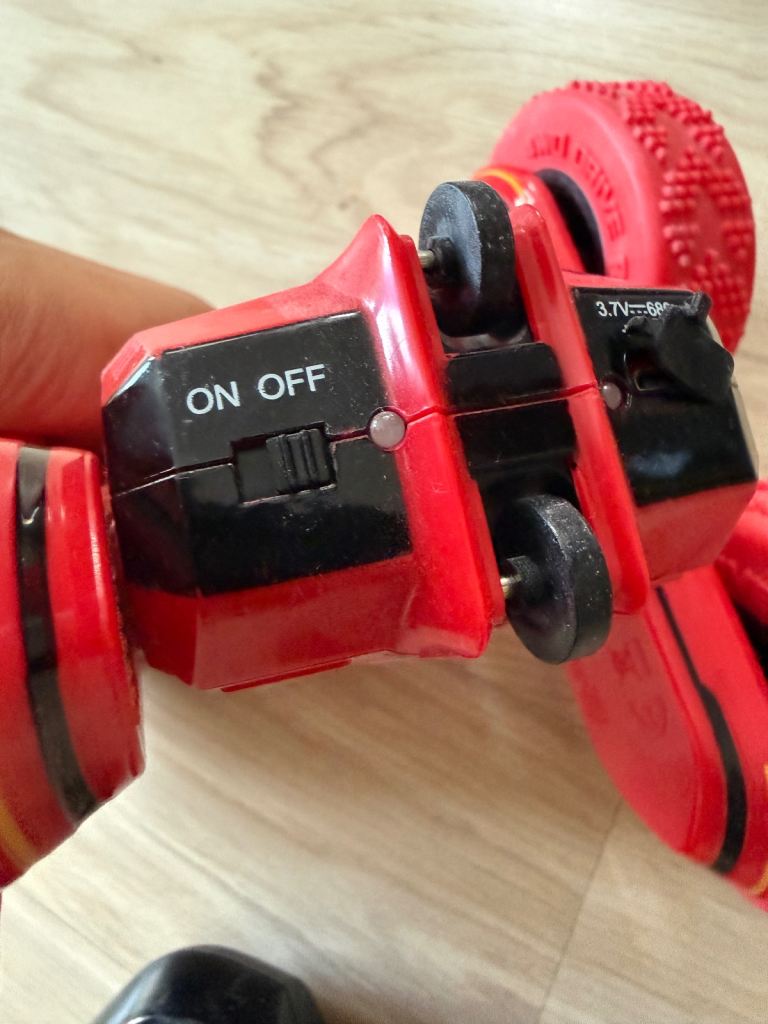 sgile remote control car USB charge wireless Race Stunt Car,Double Sided 360° Rolling Rotating