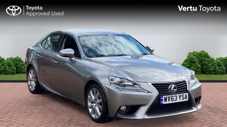 2013 Lexus IS 300h Luxury 4dr CVT Auto Hybrid Saloon Saloon Hybrid Automatic