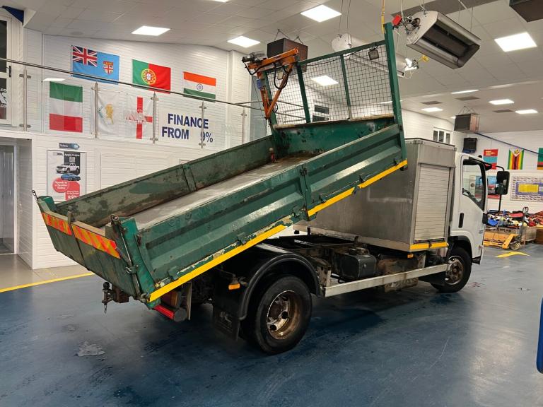 2016 Isuzu FORWARD N75150 URBAN 4X2 3.0D 150PS 7.5 TON TIPPER C/W PENNY HYDRAULICS CRANE (EURO 6)...
