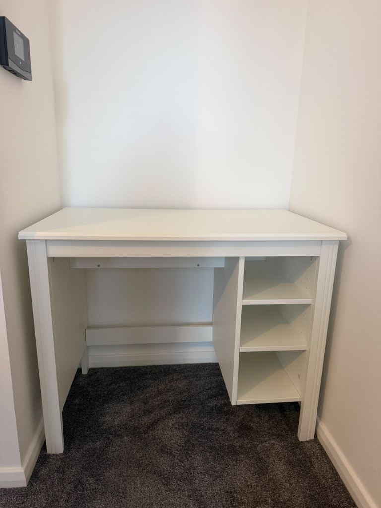 Brusali ikea desk 