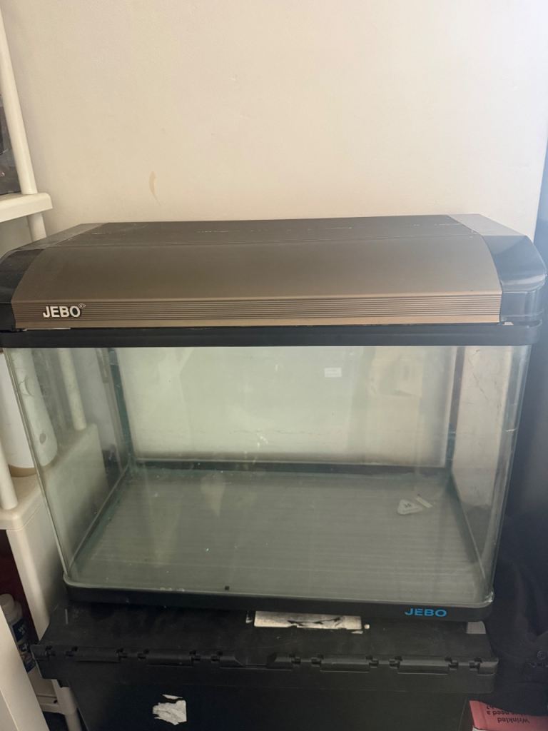 Jebo 70 Litres fish tank 