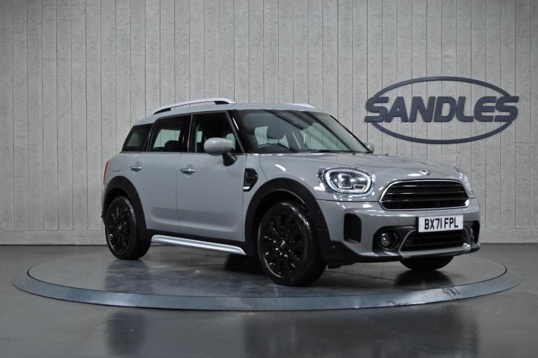 2021 MINI Countryman 1.5 Cooper Classic Steptronic Euro 6 (s/s) 5dr HATCHBACK Petrol Automatic