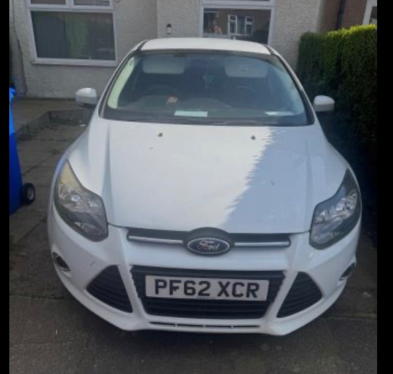 Ford, FOCUS, Hatchback, 2012, Manual, 998 (cc), 5 doors