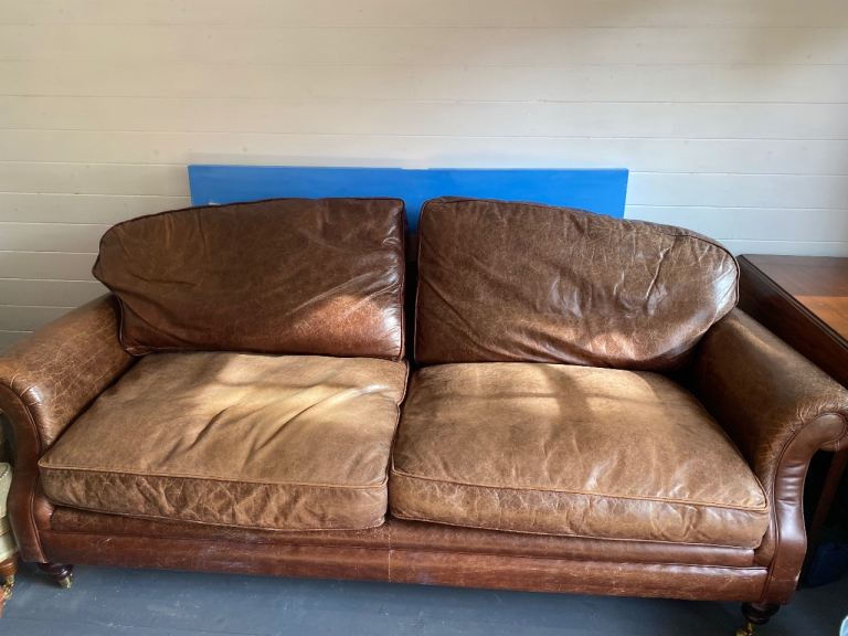 Laura ashley leather sofa - Gumtree