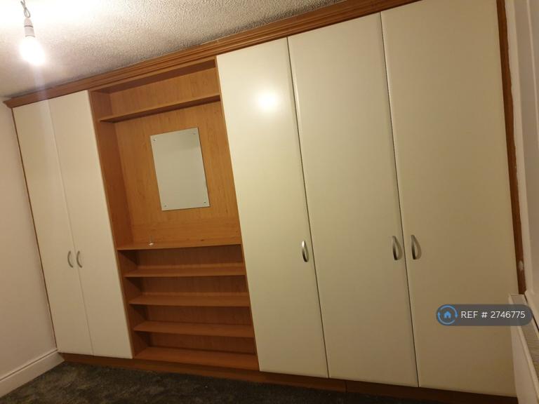 3 bedroom house in Westleigh Park, Bristol, BS14 (3 bed) (#2746775)