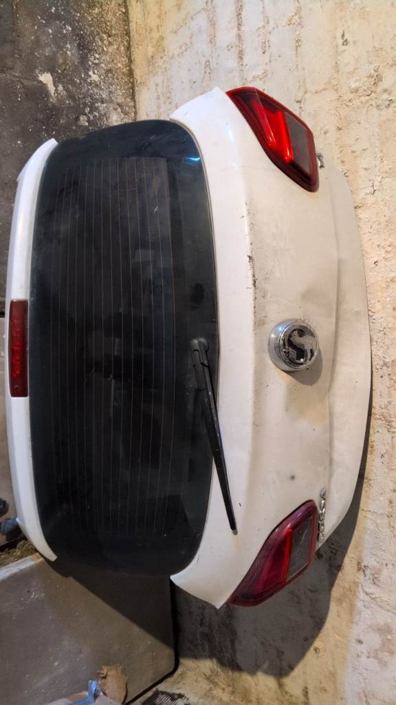 Vauxhall Corsa rear tailgate/boot
