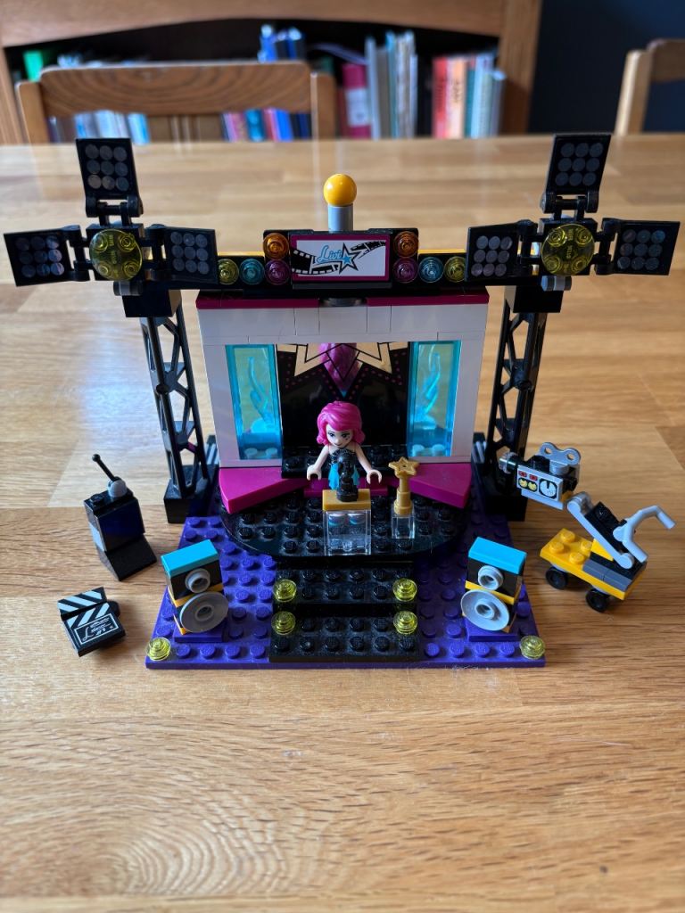 Lego Friends Pop Star TV Studio