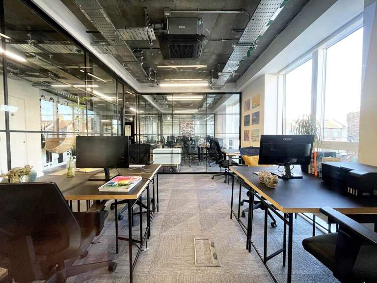 Office Unit to Rent in Leyton E10