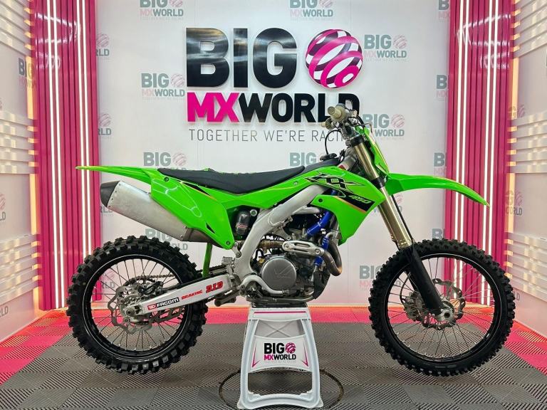 Kawasaki KXF 450 2022 - 65 Hrs - Fresh Piston & BrandNew Tyre
