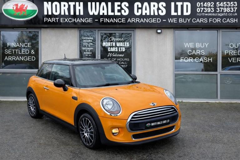 Mini Hatchback 1.5 Cooper 3dr Petrol