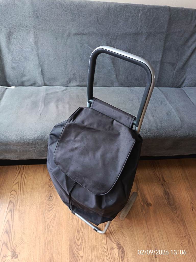 Handy Black Shopping Trolley – Folds Flat, Good Condition
