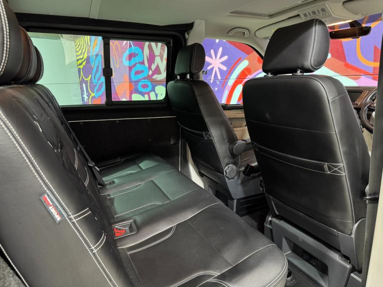 2018 Volkswagen Transporter 2.0 BiTDI BMT 204 Highline Kombi Van 4MOTION DSG Crew Van Diesel Auto...