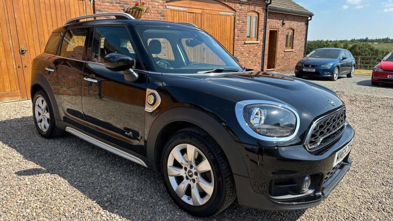 MINI COUNTRYMAN 1.5 10kWh Cooper SE Classic Auto ALL4 Euro 6 (s/s) 5dr 2020