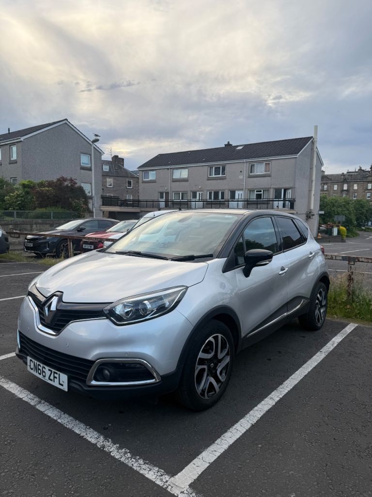 Renault, CAPTUR, Hatchback, 2016, Manual, 898 (cc), 5 doors