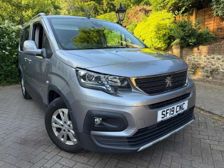 Peugeot, RIFTER, WHEEL CHAIR ACCESS VEHICLE WAV/3 SEATER + WHEELCAHIR 