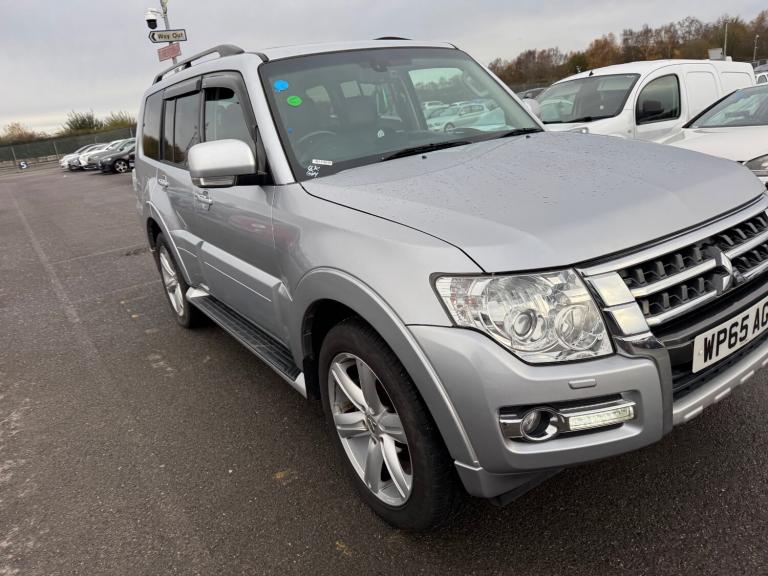 2015 Mitsubishi Shogun 3.2 DI-DC [187] SG4 5dr Auto ESTATE Diesel Automatic