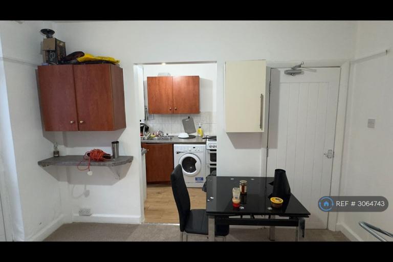 3 bedroom house in Bridgewater Rd, London, HA0 (3 bed) (#3064743)