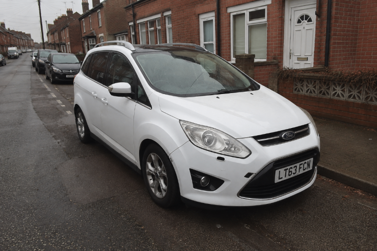 Ford, GRAND C-MAX, MPV, 2013, Semi-Auto, 1997 (cc), 5 doors