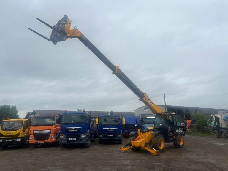 JCB 535-125 HI VIZ TELE HANDLER, 4,200 HOURS