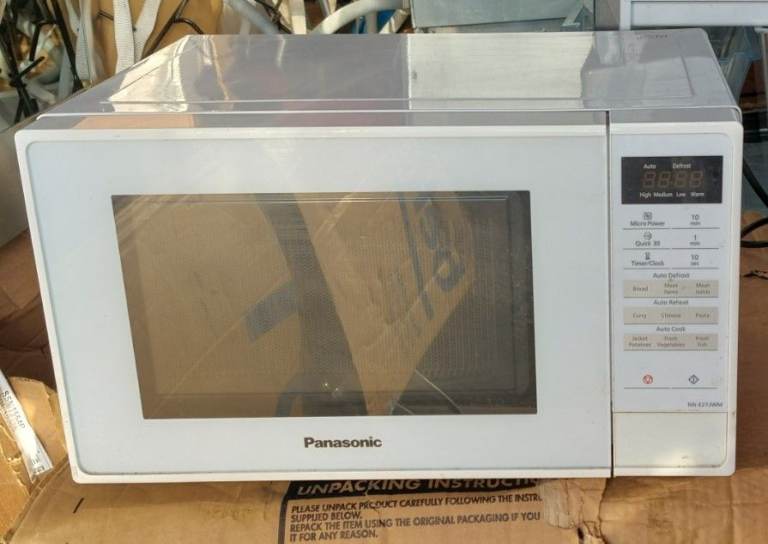 Panasonic 20L Microwave Oven
