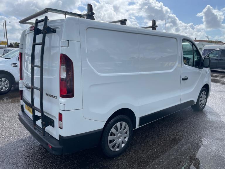 2016 RENAULT TRAFIC SL27 DCI 115 BUSINESS+ PANEL VAN - NO VAT - PX/FINANCE POSS