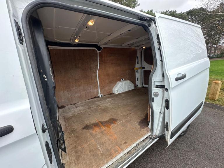 2021 Ford Transit Custom 2.0 300 EcoBlue Leader L2 H1 Euro 6 (s/s) 5dr PANEL VAN Diesel Manual