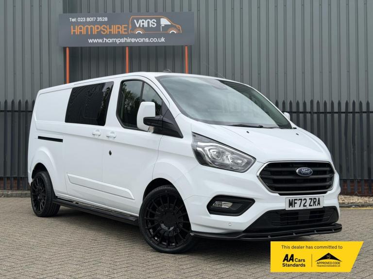2022 Ford Transit Custom 2.0 300 EcoBlue Limited Crew Van Double Cab 5dr Diesel Manual L2 H1 Euro...
