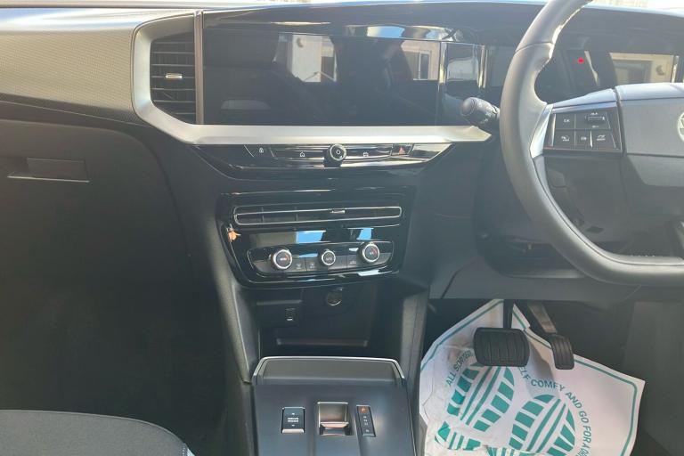  Vauxhall Mokka Electric 54kwh Design Suv 5dr Electric Auto 156 Ps Electric