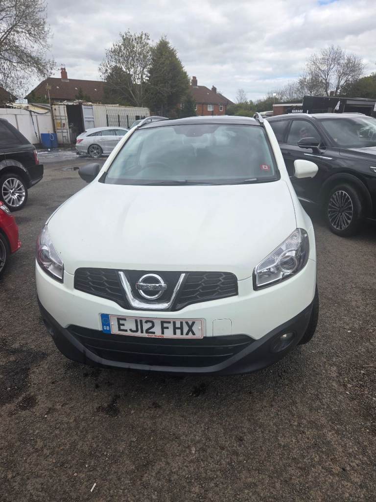 Nissan, QASHQAI, Hatchback, 2012, Manual, 1598 (cc), 5 doors