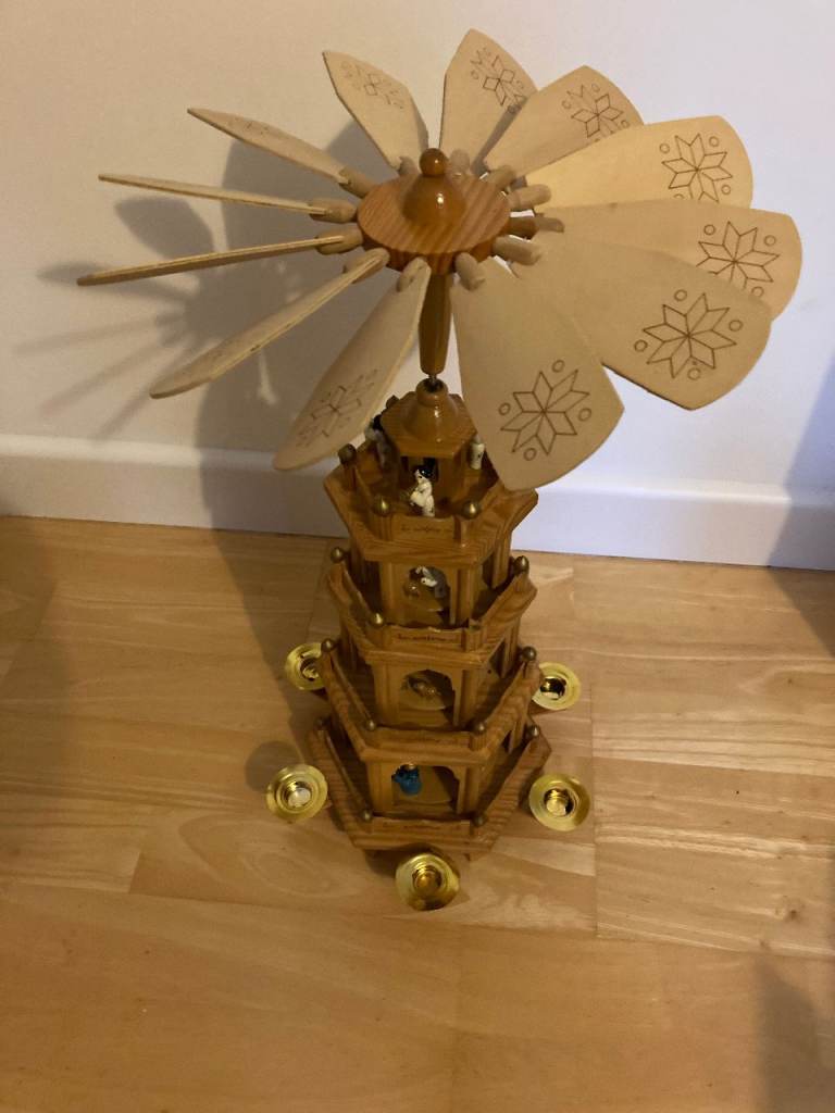 Weihnachts 4-tier Christmas Pyramide Carousel 51cm/20" No.7961