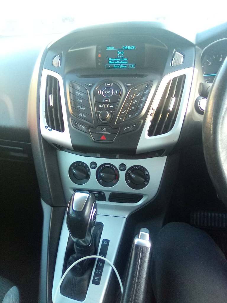 Ford, FOCUS, Hatchback, 2014, Semi-Auto, 1997 (cc), 5 doors