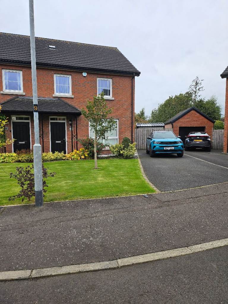 3 Bedroom house Antrim Town Centre for rent