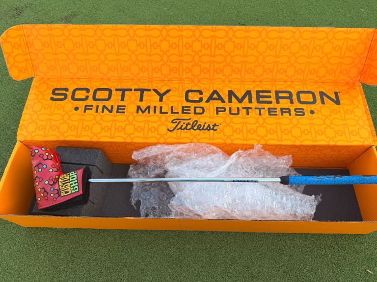 Scotty Cameron Custom Shop MOTO Super Select Fastback 1.5 Putter - 