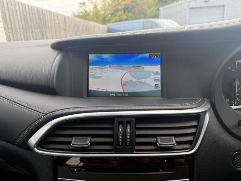 2016 Infiniti Q30 1.5d Premium Tech Euro 6 (s/s) 5dr HATCHBACK Diesel Manual