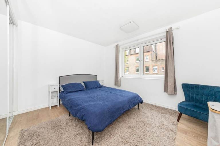 🌷Massive Double Room in Canary Wharf🌟2-minute walk to excellent transport links!!