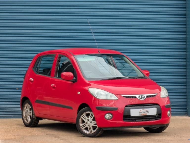 HYUNDAI I10 HPI CLEAR 27,000 Miles Full Service History 2 Owners Red Manual Petr