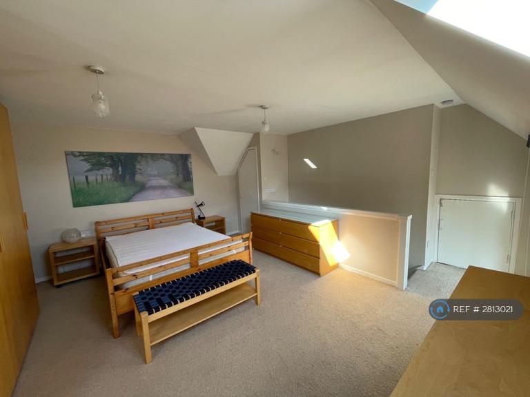 2 bedroom flat in Kenton, Newcastle Upon Tyne, NE3 (2 bed) (#2813021)