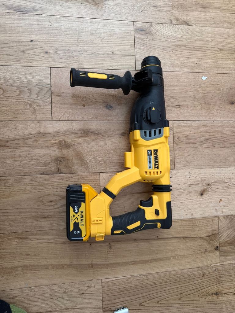 DeWalt 20V Rotary Hammer Drill – Good Working Order
