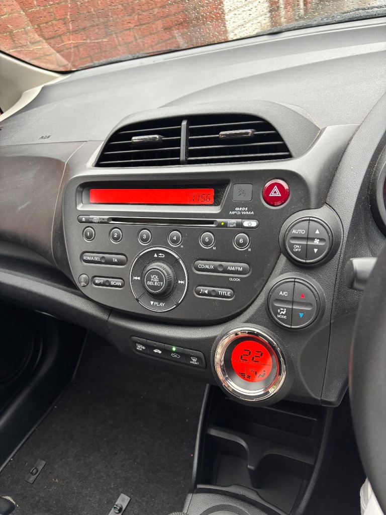 Honda, JAZZ, Hatchback, 2011, Manual, 1339 (cc), 5 doors