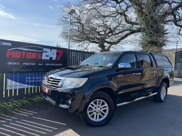  Toyota Hilux HILUX INVINCIBLE D/Cab Pick Up 3.0 D-4D 4WD 171 Auto Diesel