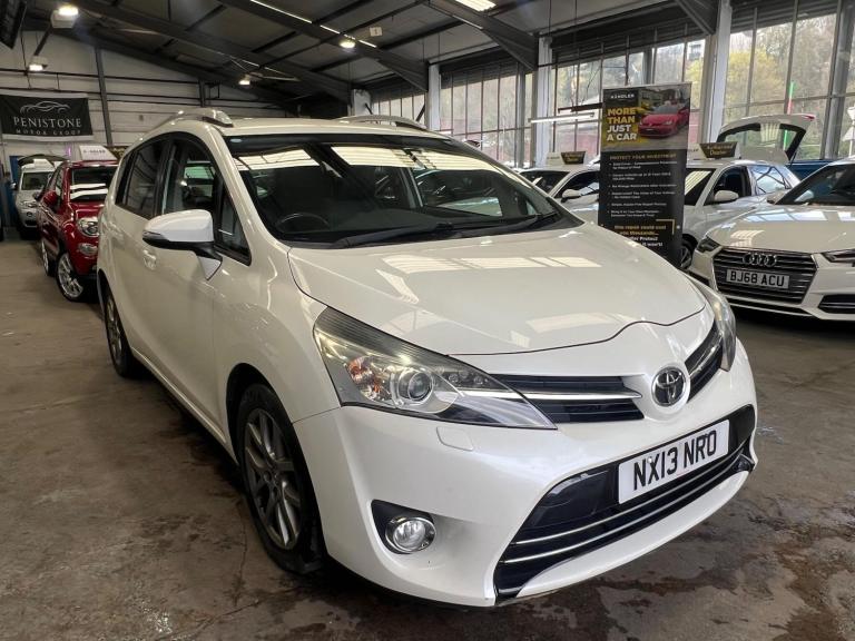 2013 Toyota Verso 2.0 D-4D Excel 5dr MPV DIESEL Manual
