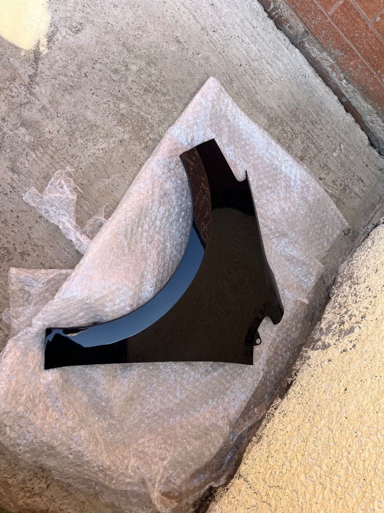 GENUINE VW UP 2012 NEARSIDE WING — DEEP BLACK LC9X — SOLID & UNDAMAGED