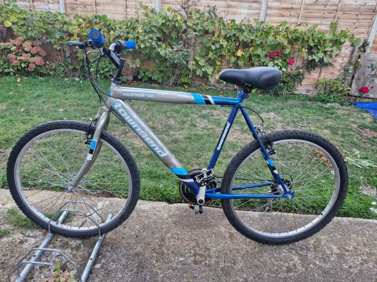 MENS GENTS ADULTS TOWNSEND TUNDRA 26 INCH WHEELS 22 INCH FRAME 18 SPEED ...