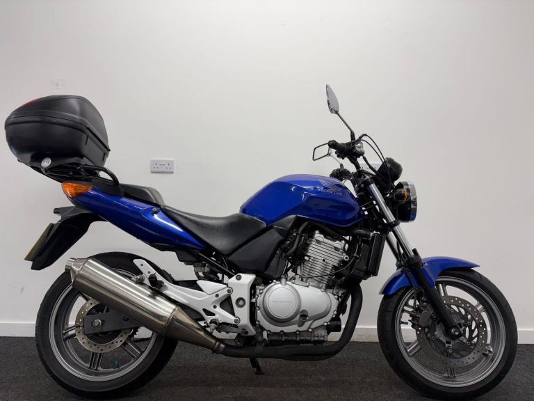 HONDA CBF500 ** TOP BOX - 12 MONTHS MOT - WARRANTY **