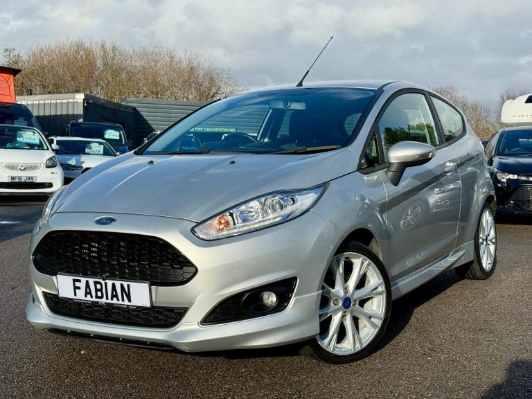 2016 Ford Fiesta 1.0T EcoBoost Zetec S Hatchback 3dr **1 Previous Owner**