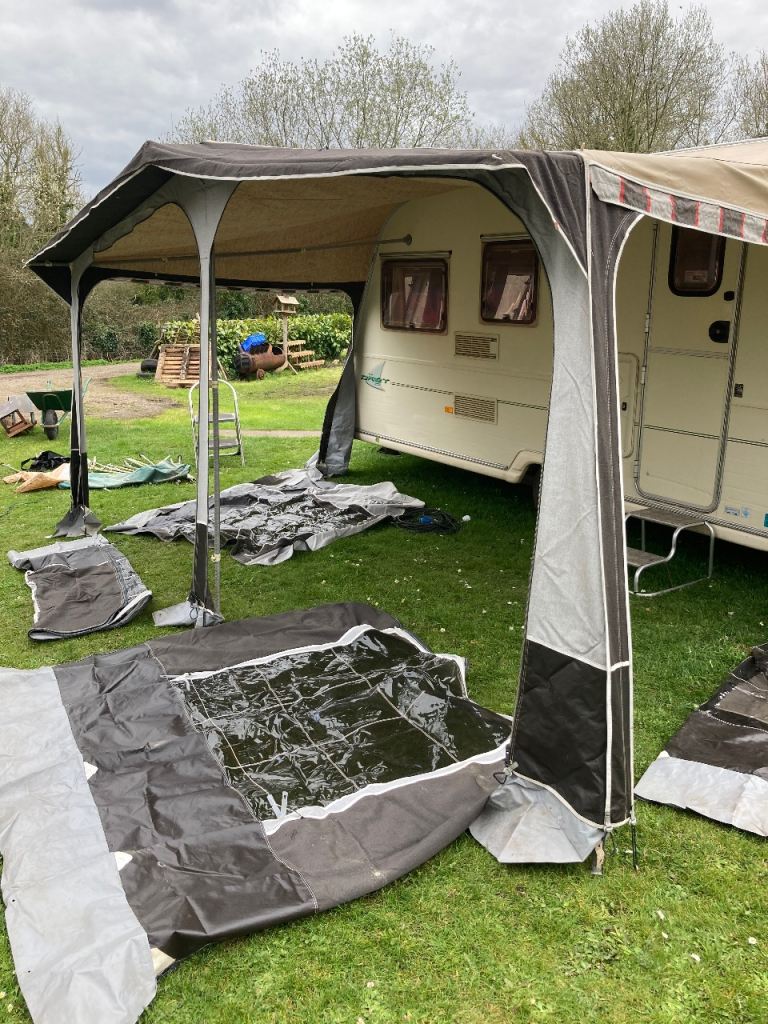 4 birth Avondale dart 2001