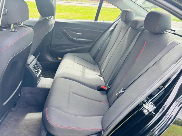 BMW 3 SERIES 2.0 320d Sport Euro 5 (s/s) 4dr 2012