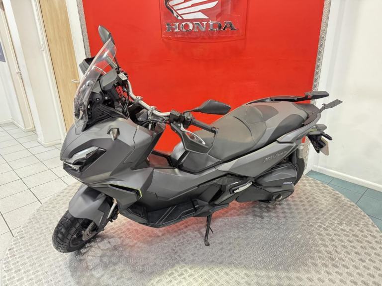 2023 '23' Honda ADV350