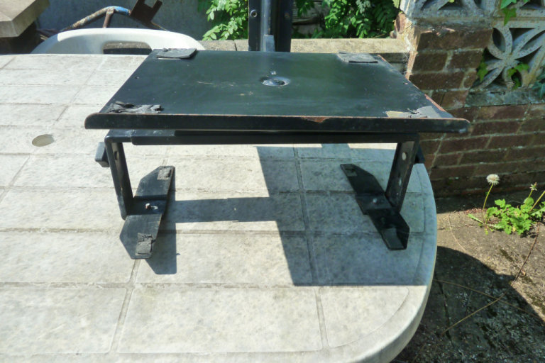 TV And VHS Video Recorder Wall Bracket